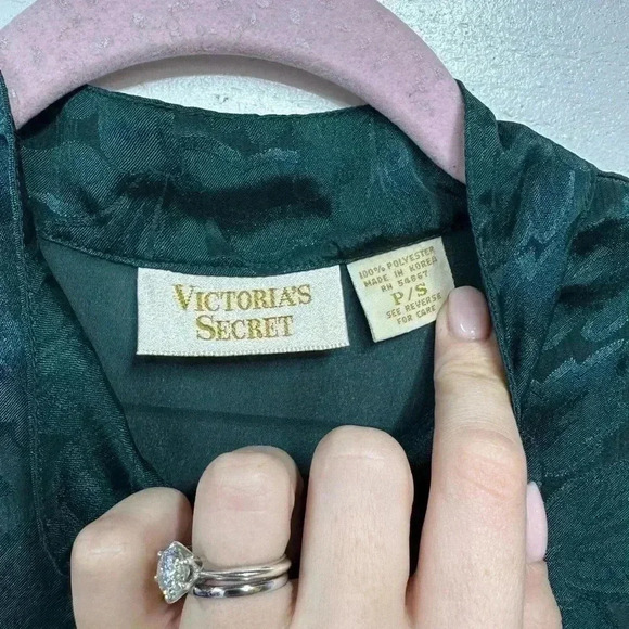 Victorias Secret Gold Label • Vintage Army Green Blouse • Size‎ small - Picture 4 of 6